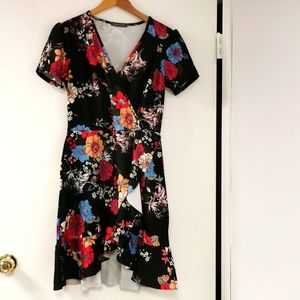 SUZY SHEIR Floral Wrap Dress